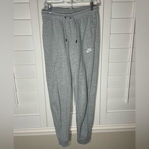 Nike joggers